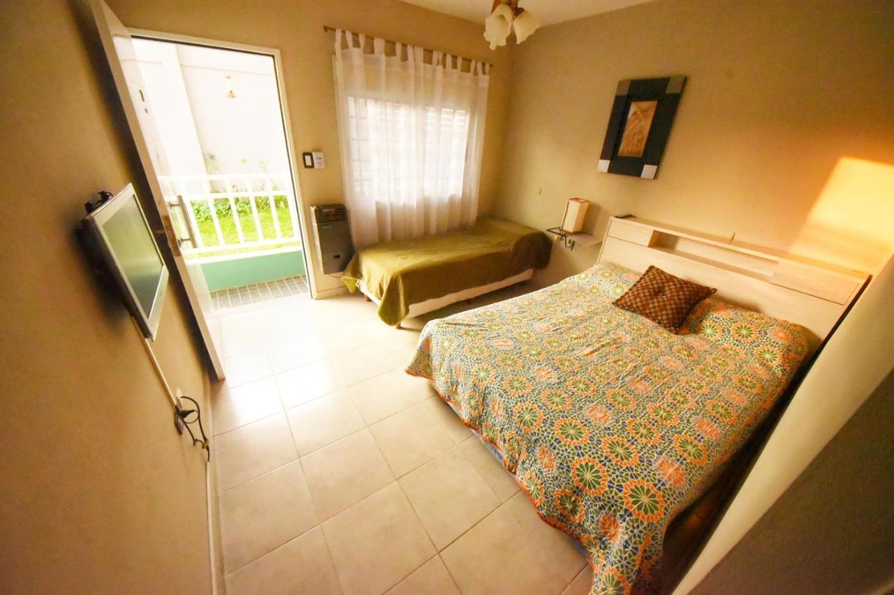 Maktub Departamentos Y Habitaciones Alta Gracia Chambre photo